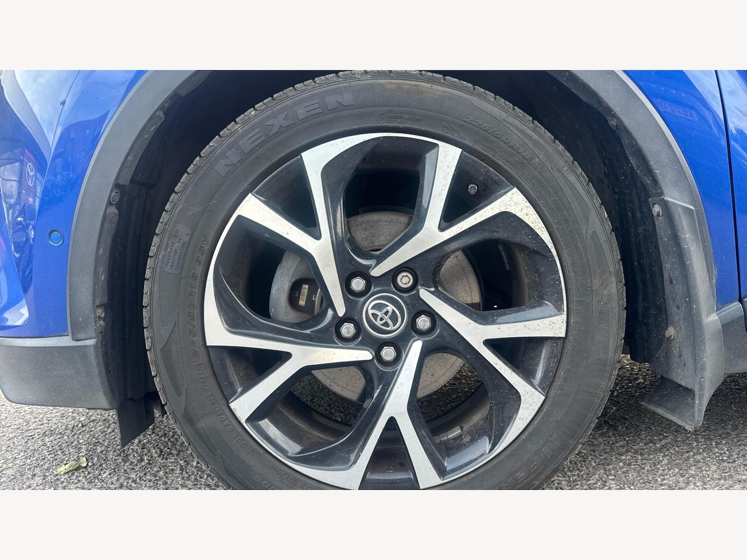 Used Toyota C-HR 2018 for sale - 76802354: Photo 20