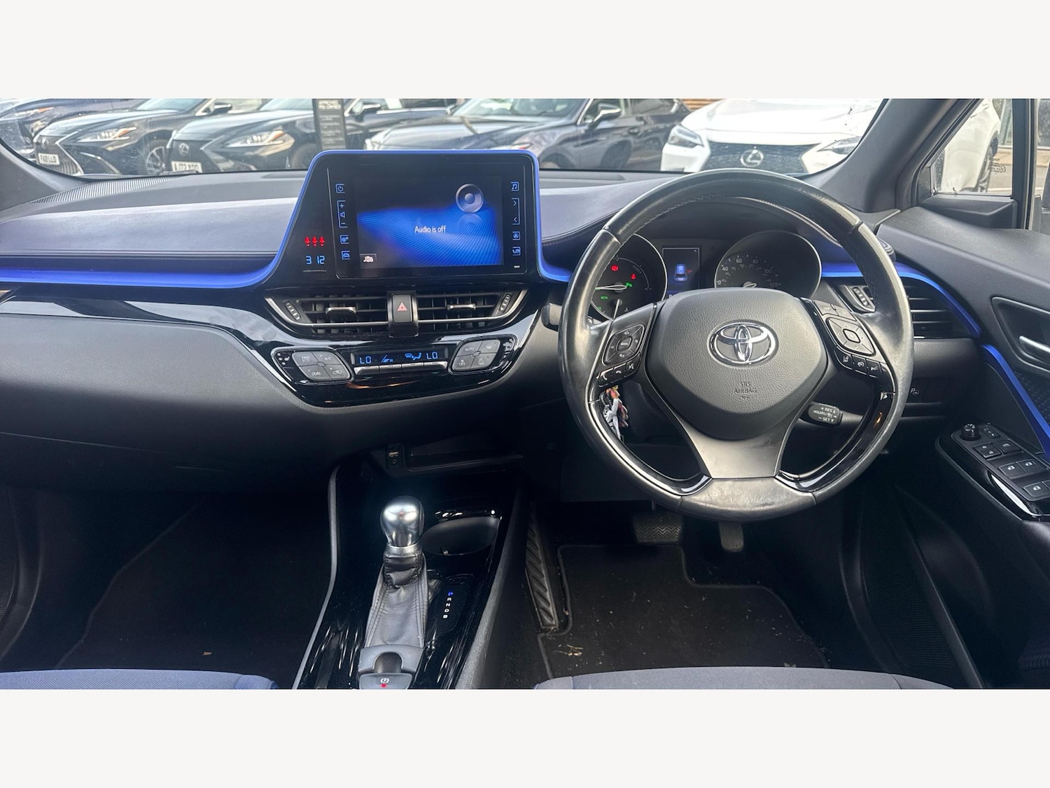 Used Toyota C-HR 2018 for sale - 76802354: Photo 7