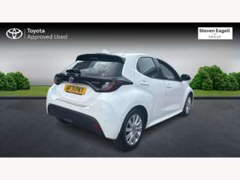 Used Toyota Yaris 2021 for sale - 74921294: Photo