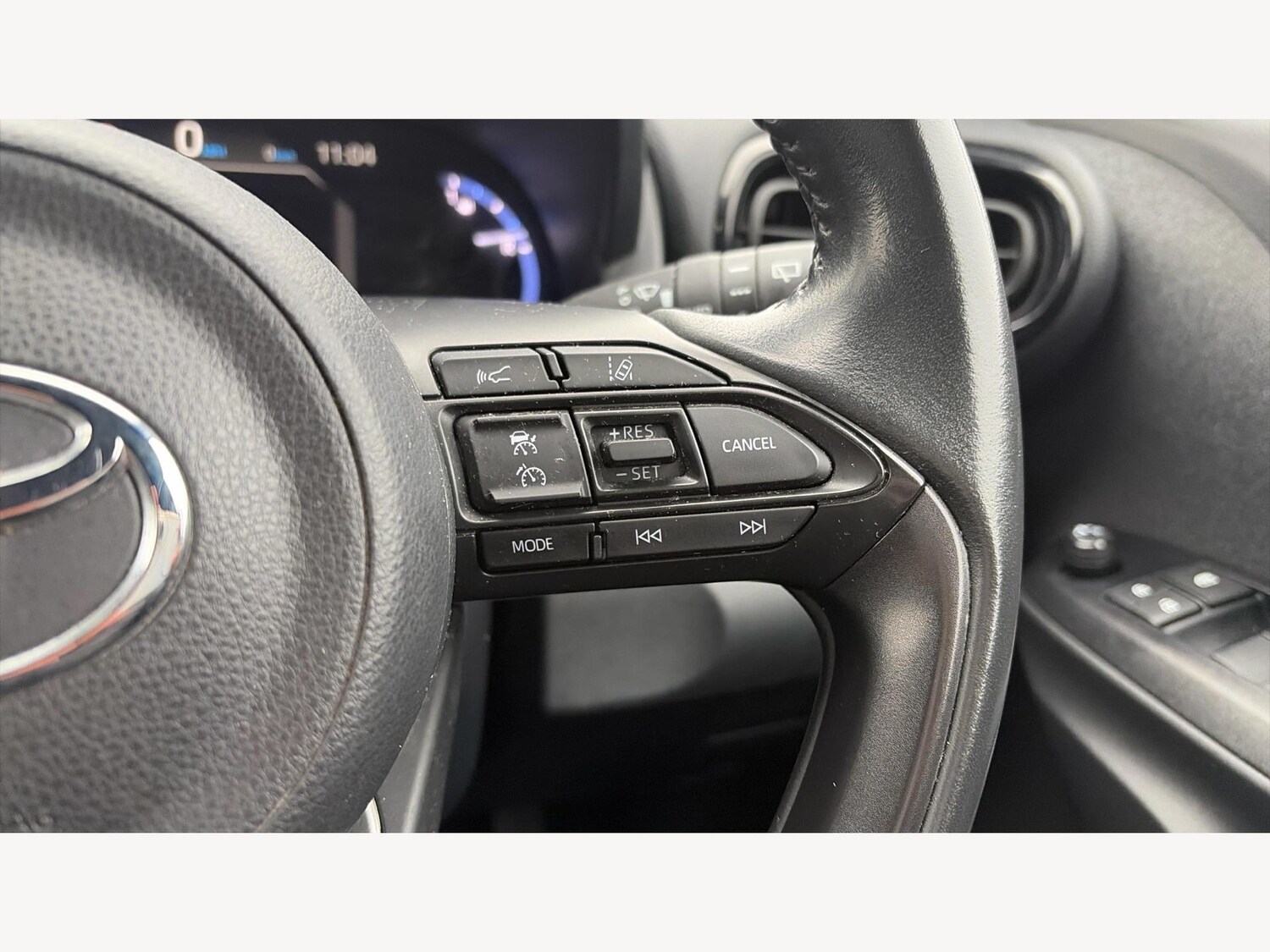 Used Toyota Yaris Cross 2022 for sale - 77658789: Photo 23