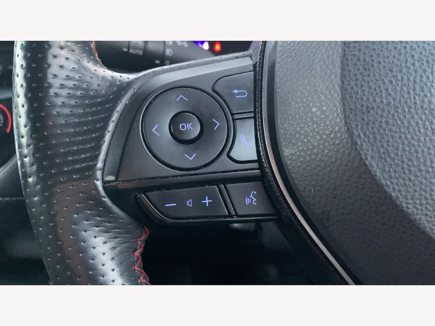 Used Toyota Corolla 2021 for sale - 76388411: Photo 32