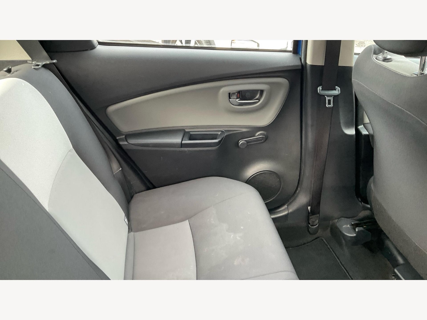 Used Toyota Yaris 2020 for sale - 76371741: Photo 22