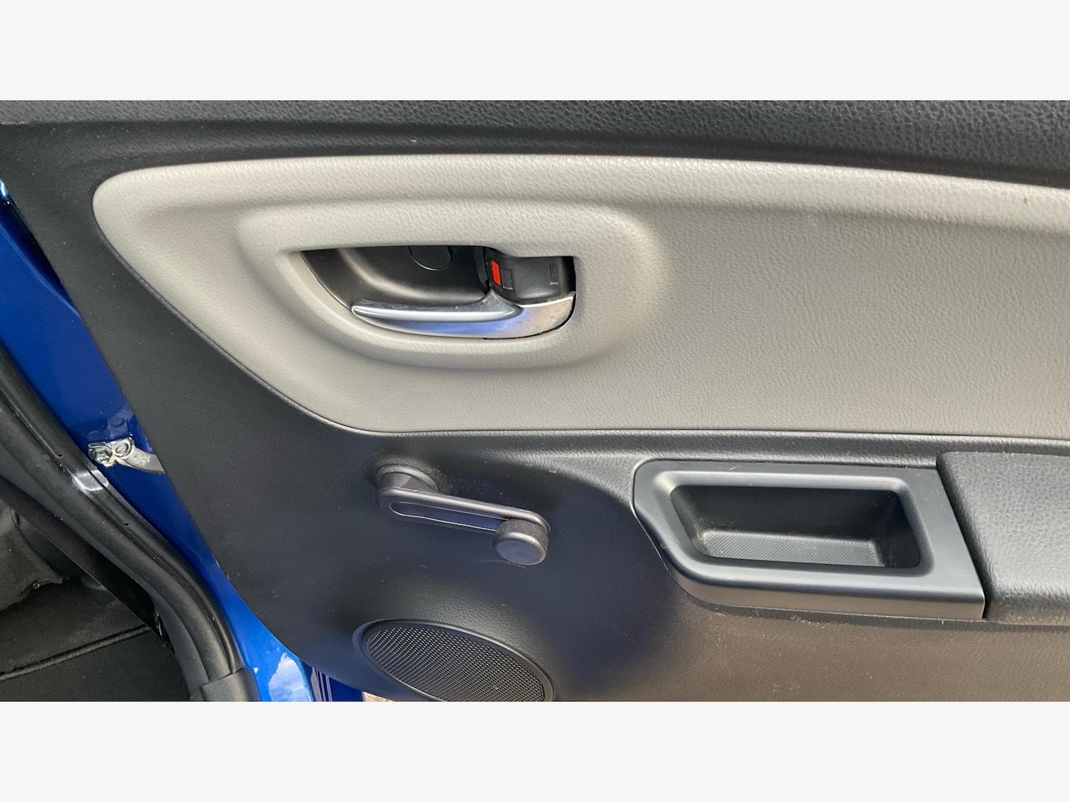 Used Toyota Yaris 2020 for sale - 76371741: Photo 24