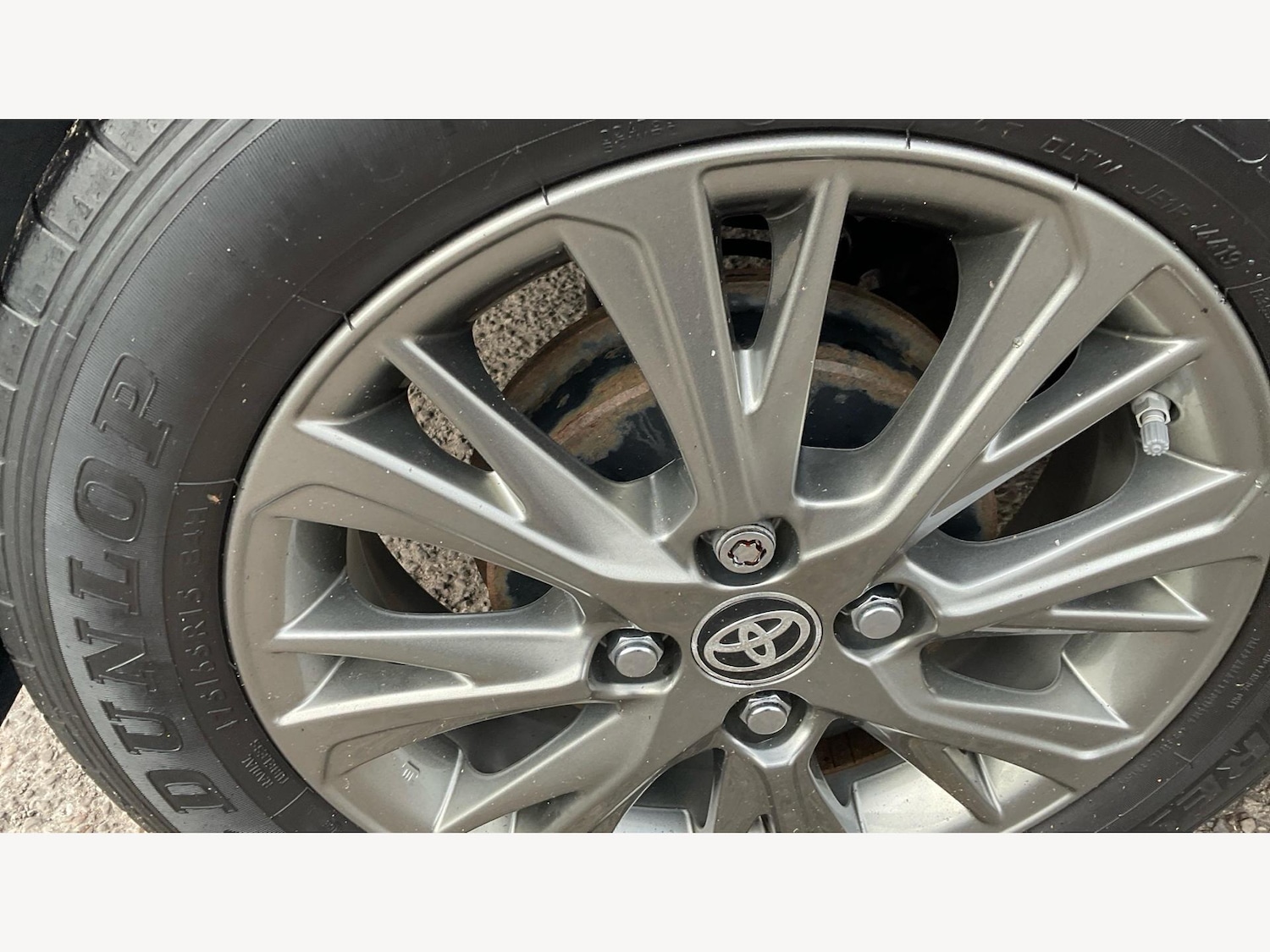 Used Toyota Yaris 2020 for sale - 76371741: Photo 27