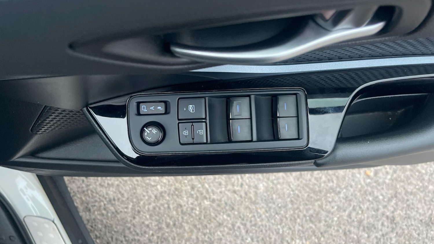 Used Toyota C-HR 2022 for sale - 76690046: Photo 33