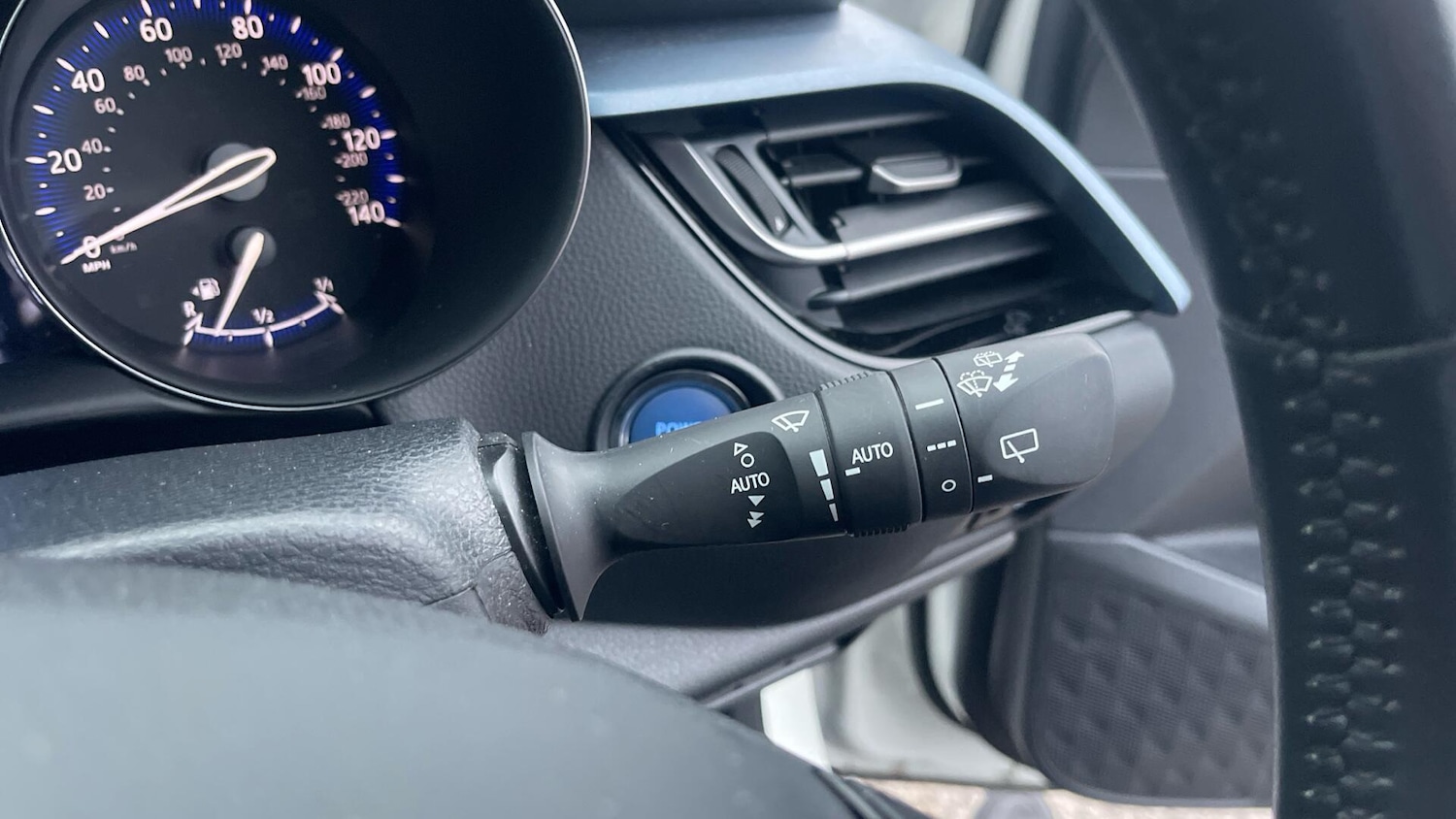 Used Toyota C-HR 2022 for sale - 76690046: Photo 36