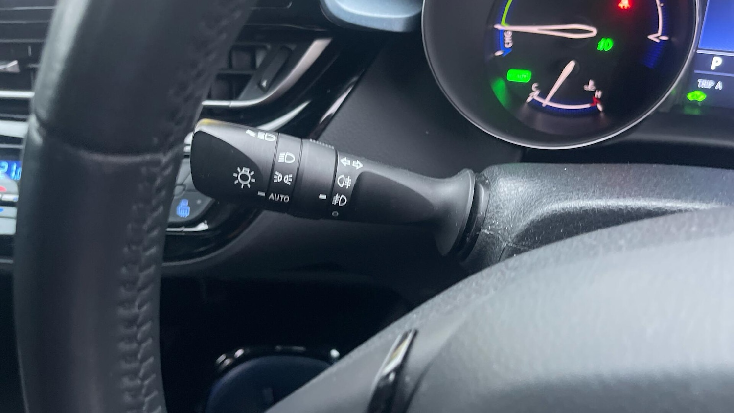 Used Toyota C-HR 2022 for sale - 76690046: Photo 37