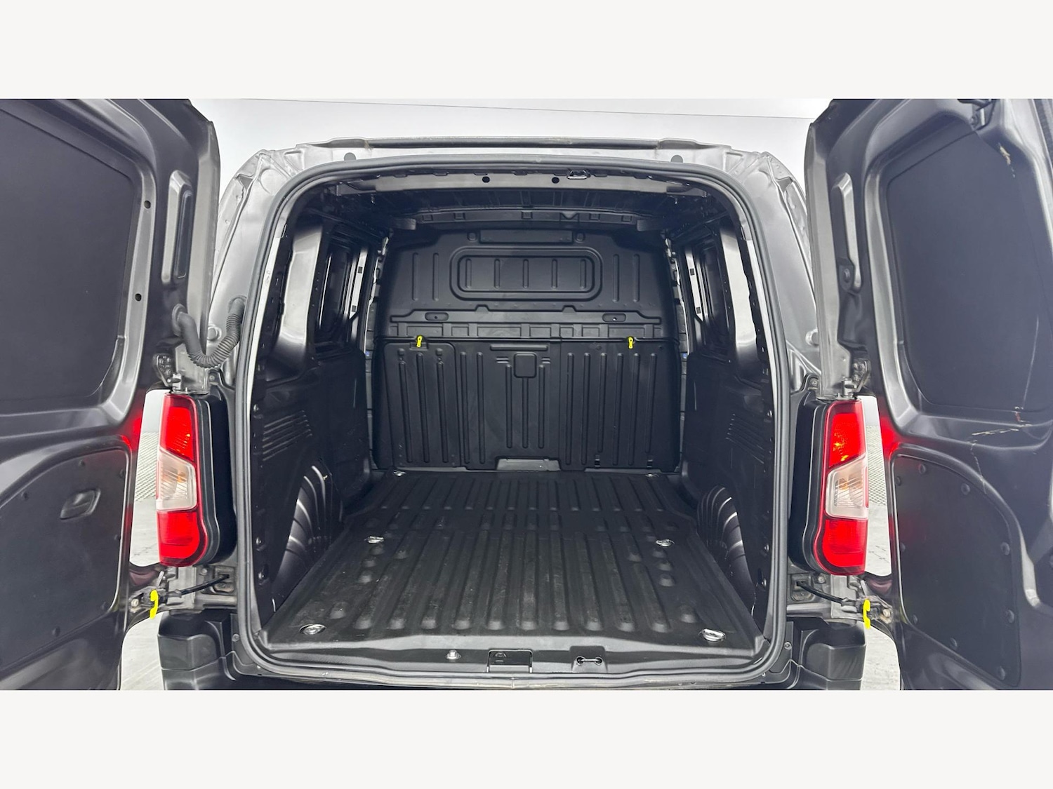 Used Toyota ProAce 2022 for sale - 76689193: Photo 12