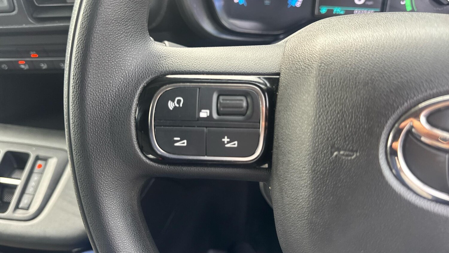 Used Toyota ProAce 2022 for sale - 76689193: Photo 33