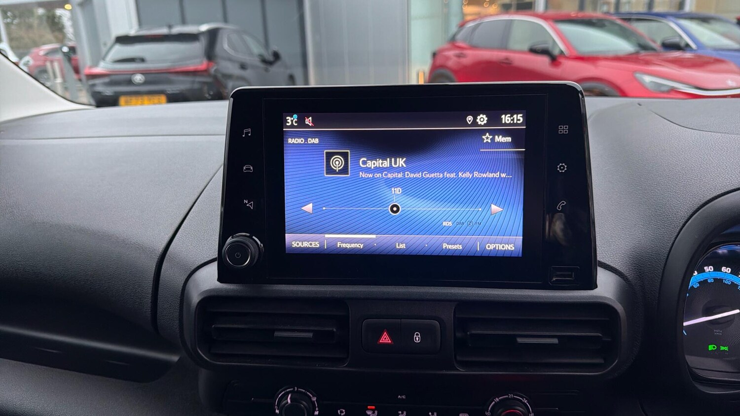 Used Toyota ProAce 2022 for sale - 76689193: Photo 42