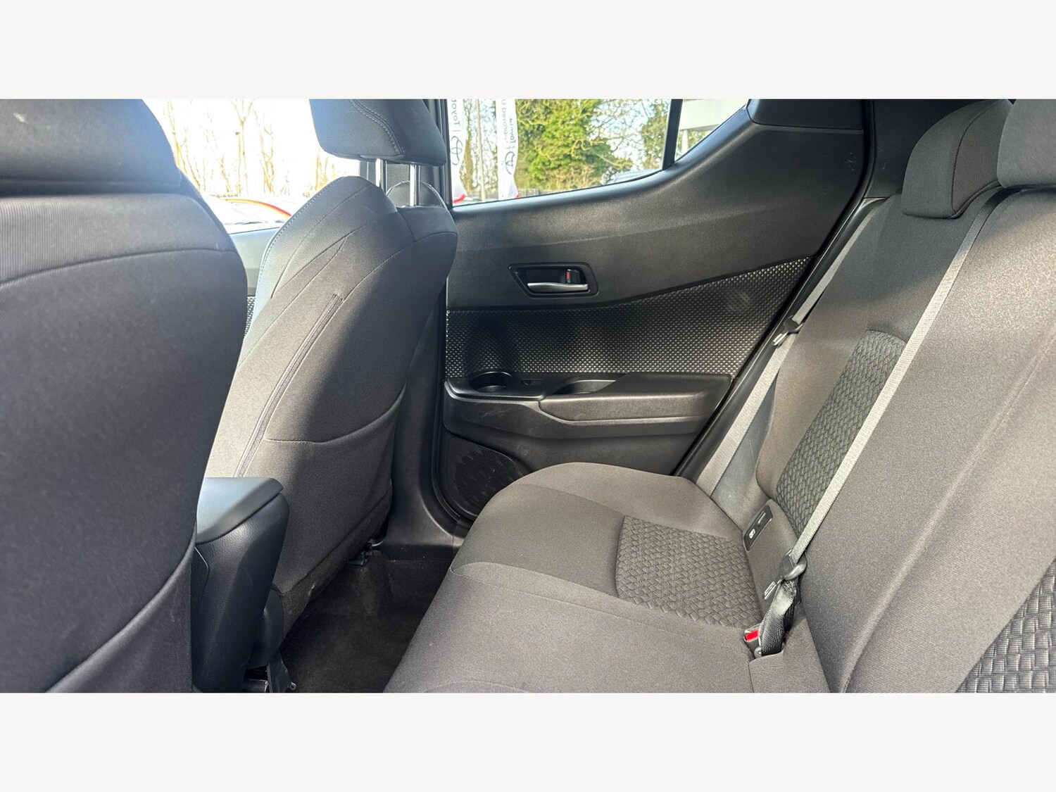 Used Toyota C-HR for sale - 77585704: Photo 15