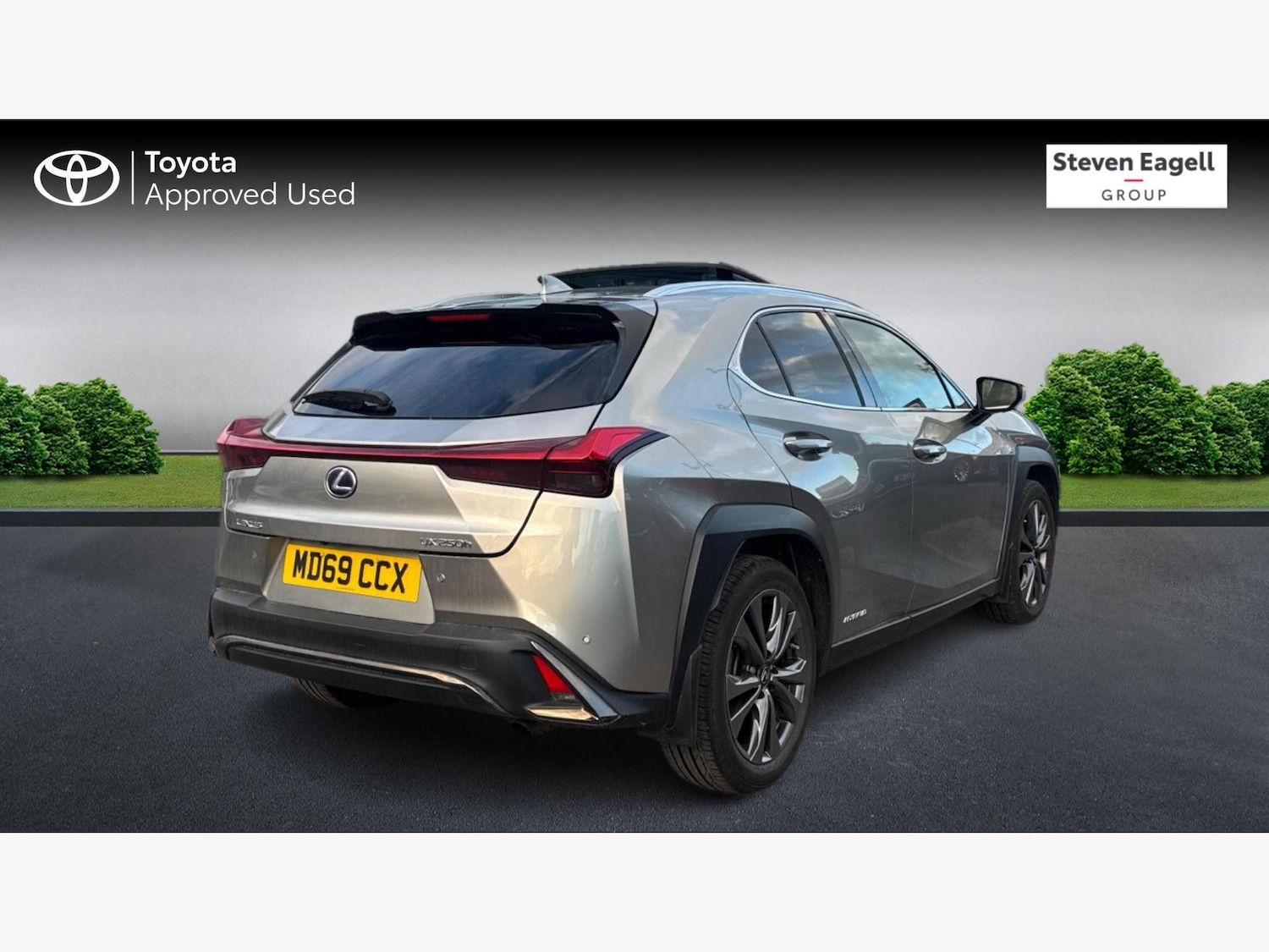 Used Lexus UX 2020 for sale - 76766024: Photo 2