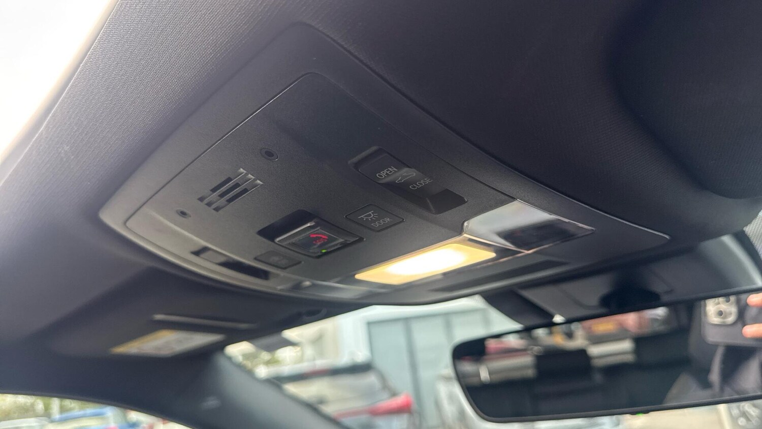 Used Lexus UX 2020 for sale - 76766024: Photo 36