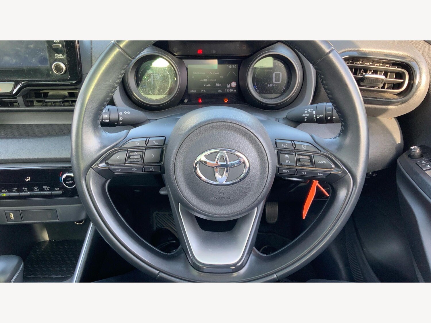 Used Toyota Yaris 2022 for sale - 77671029: Photo 10