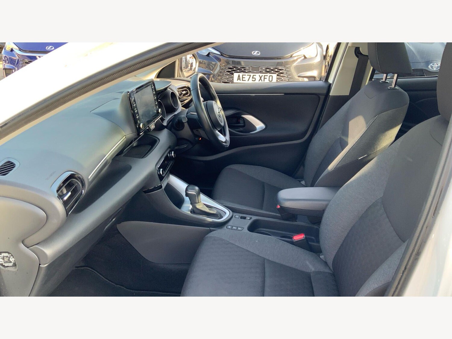 Used Toyota Yaris 2022 for sale - 77671029: Photo 12