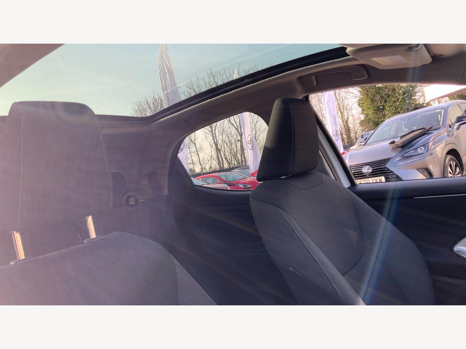 Used Toyota Yaris 2022 for sale - 77671029: Photo 22