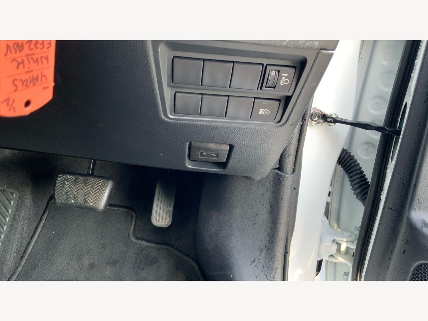 Used Toyota Yaris 2022 for sale - 77671029: Photo 38