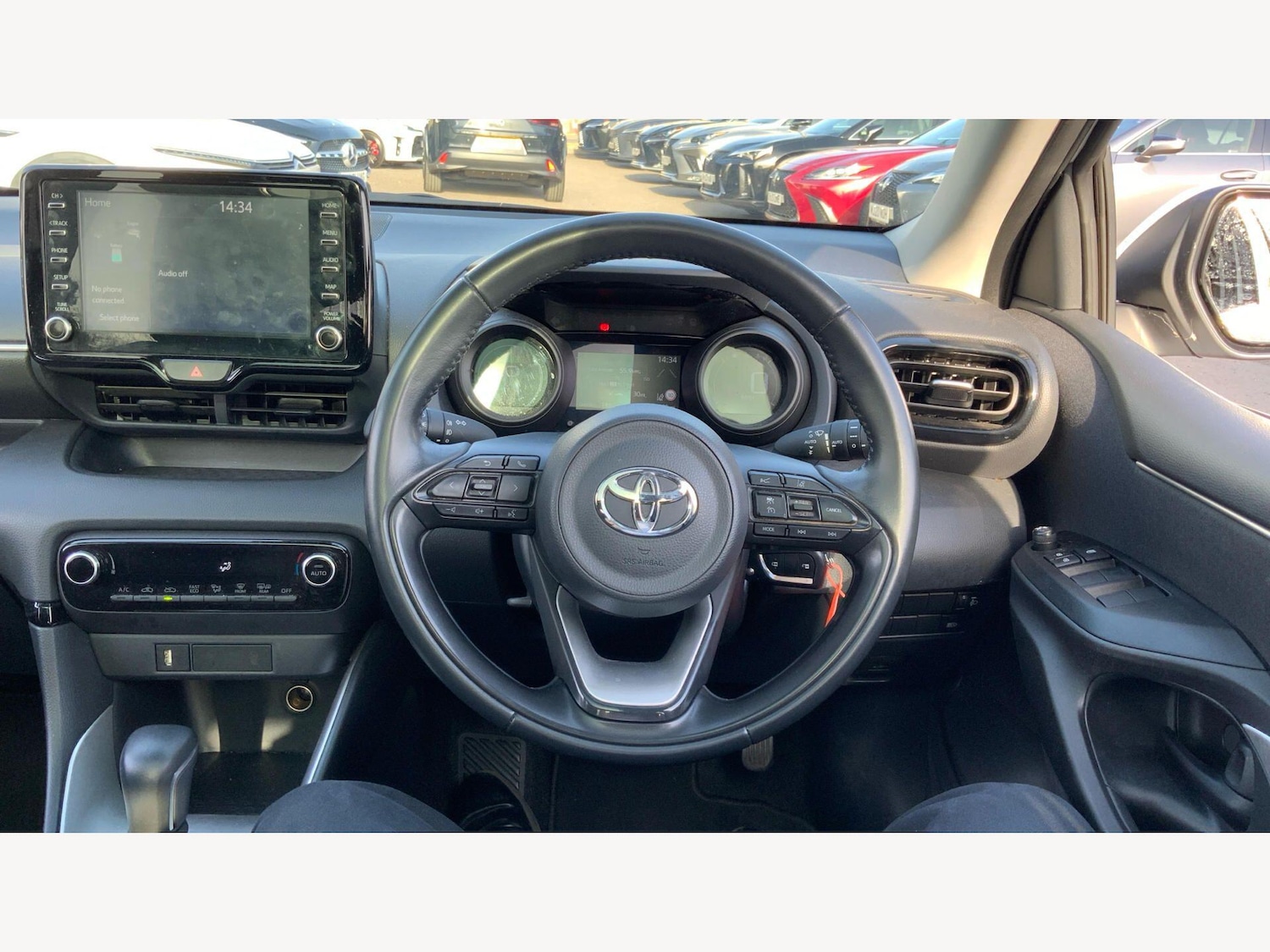 Used Toyota Yaris 2022 for sale - 77671029: Photo 8