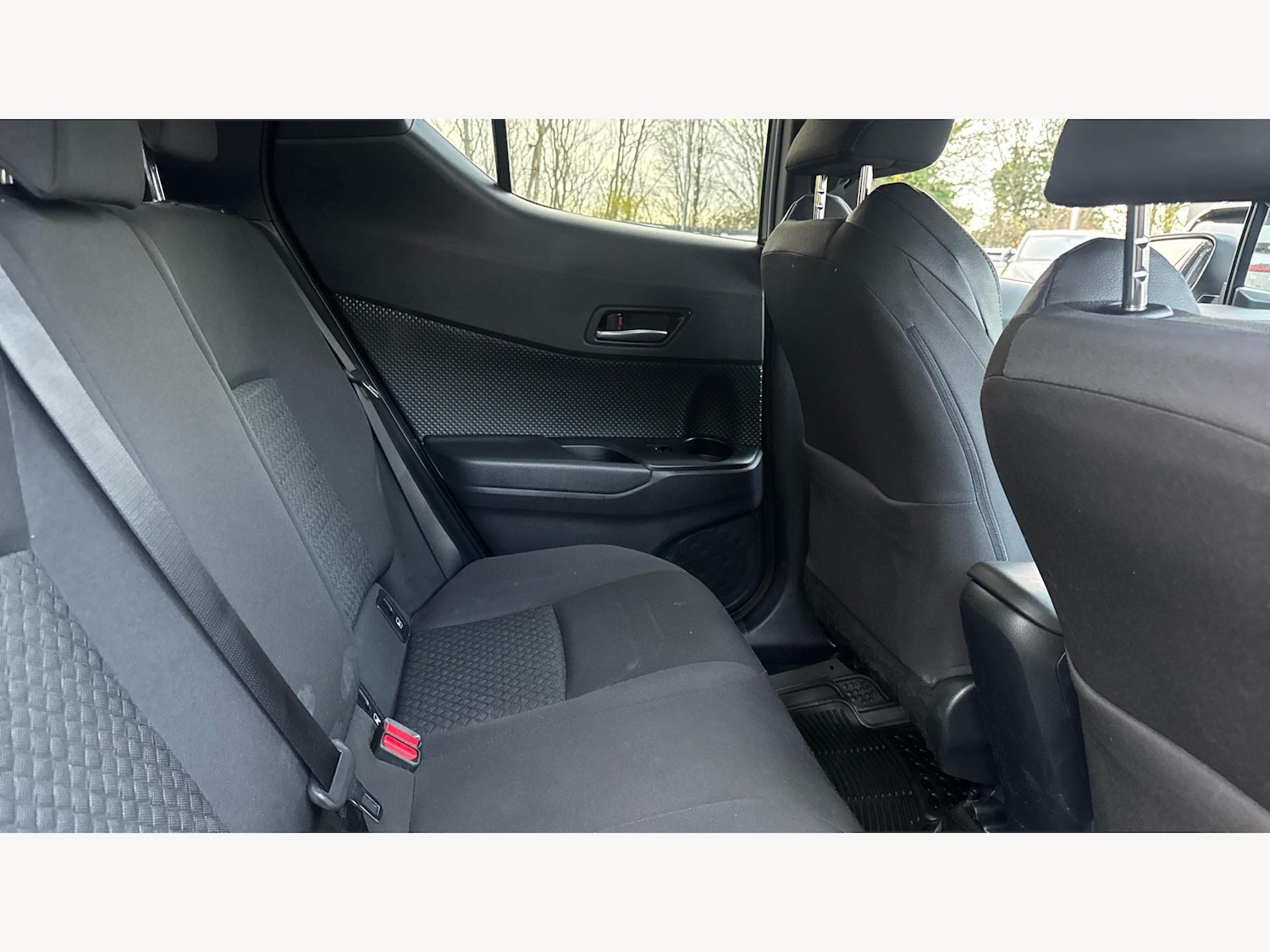 Used Toyota C-HR 2022 for sale - 76865816: Photo 14