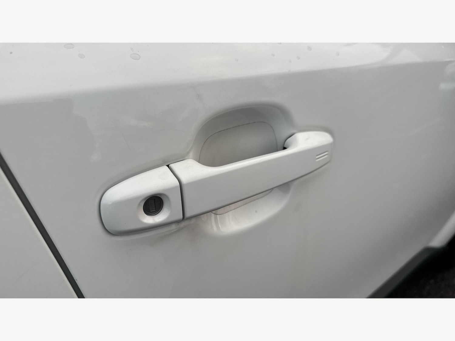 Used Toyota C-HR 2022 for sale - 76865816: Photo 24