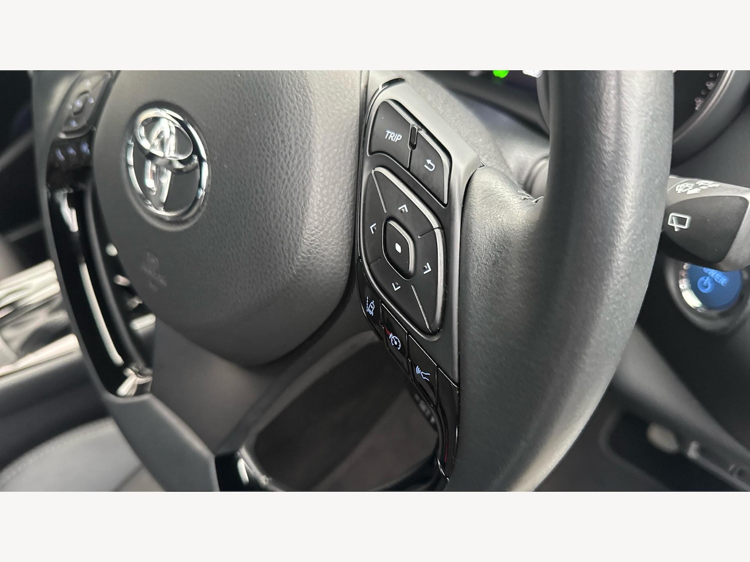 Used Toyota C-HR 2022 for sale - 76865816: Photo 32