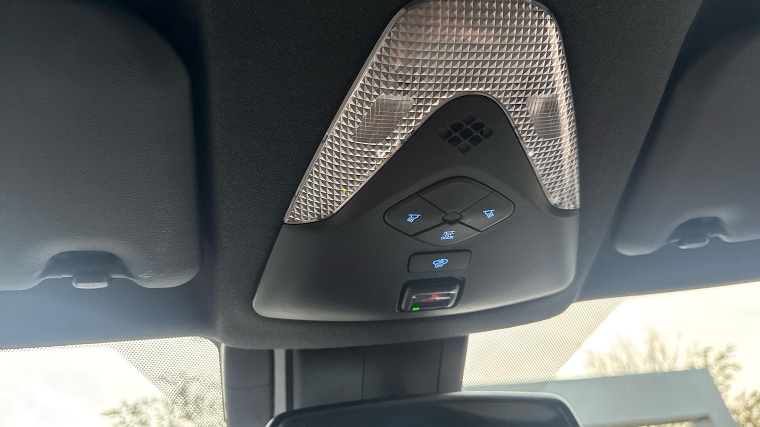 Used Toyota C-HR 2022 for sale - 76865816: Photo 39