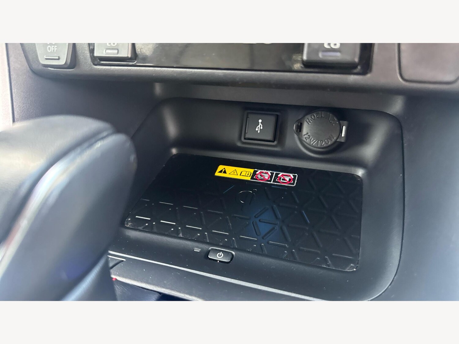 Used Toyota RAV4 2022 for sale - 76549720: Photo 31