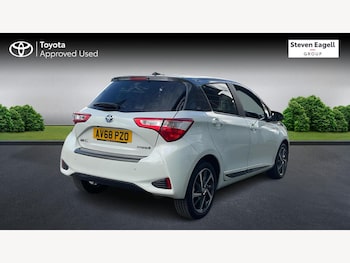 Used Toyota Yaris 2019 for sale - 75756652: Photo