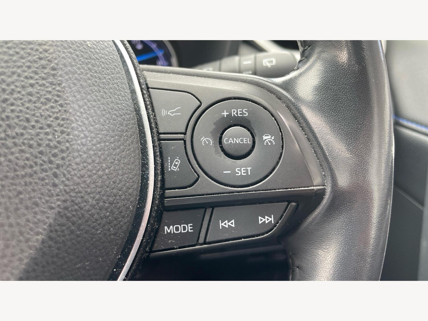 Used Toyota RAV4 2019 for sale - 76348849: Photo 19