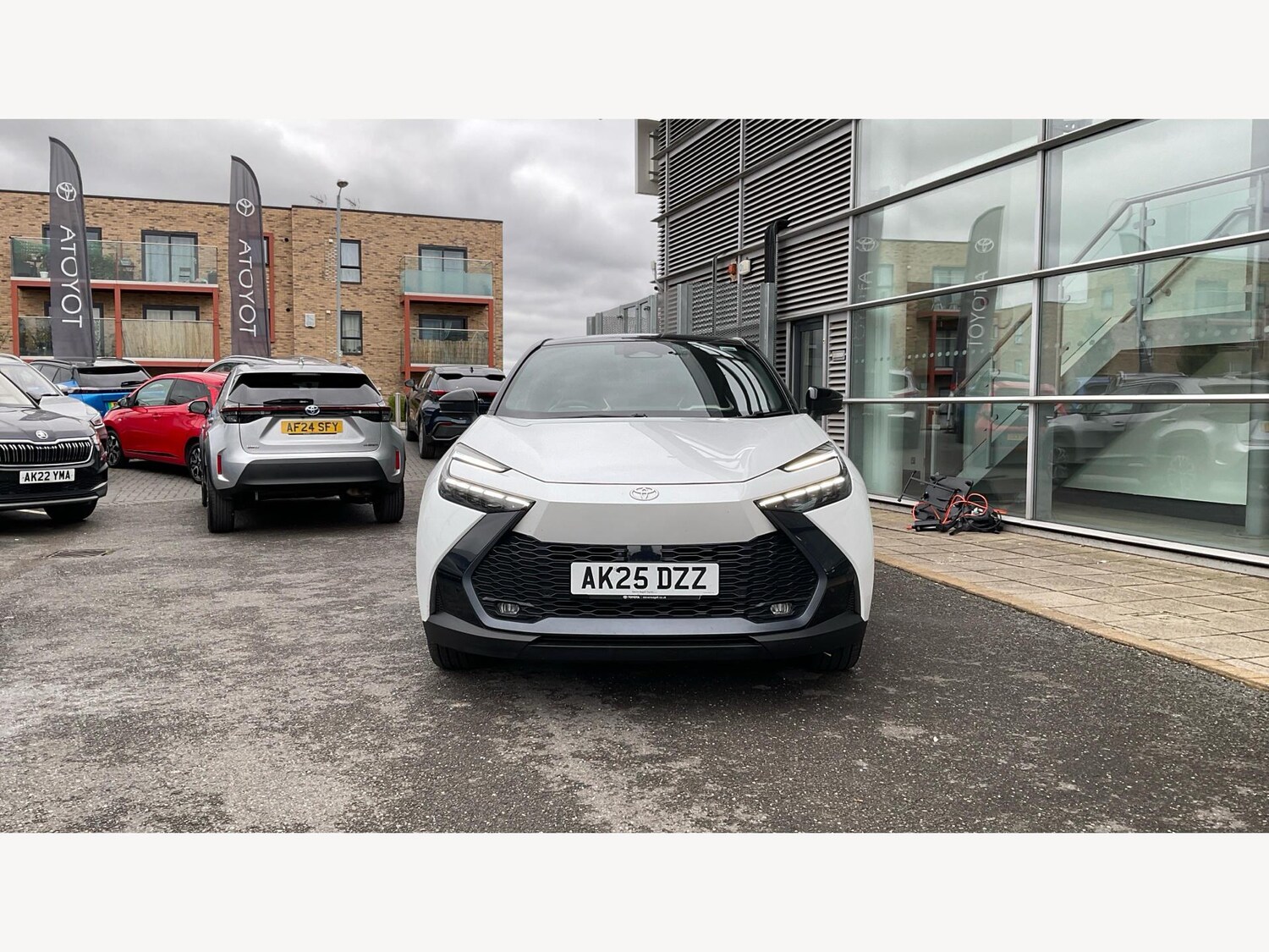 Used Toyota C-HR 2025 for sale - 76422936: Photo 17
