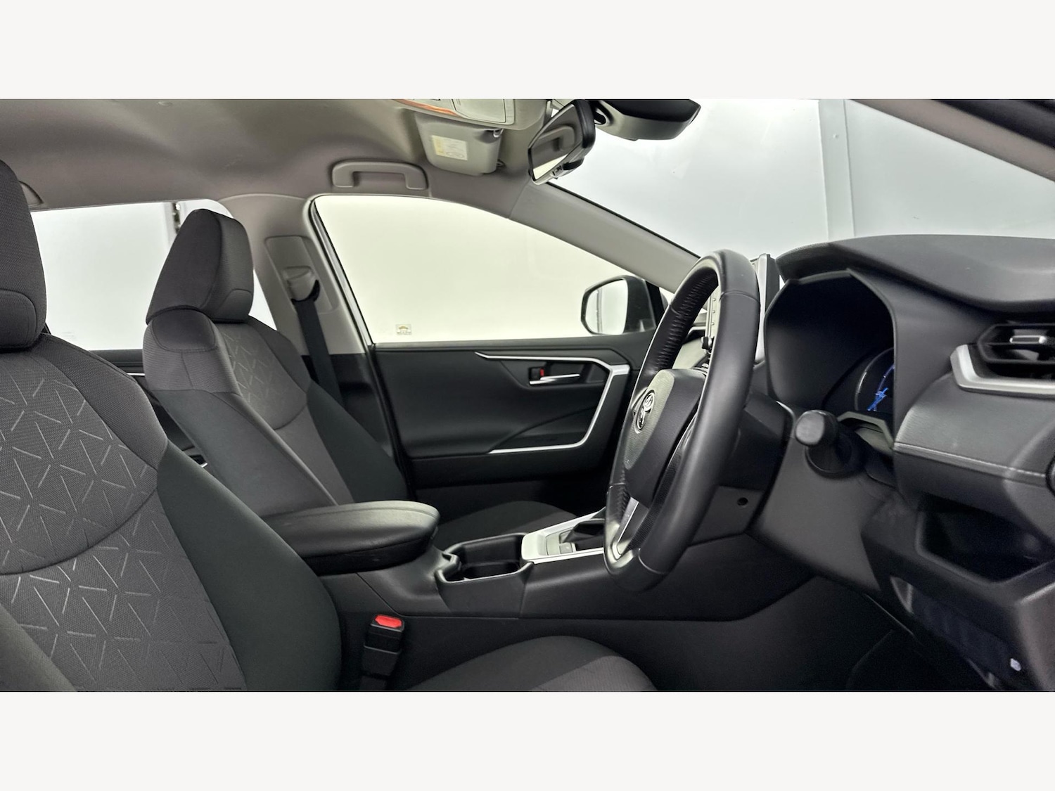 Used Toyota RAV4 2020 for sale - 76511961: Photo 13