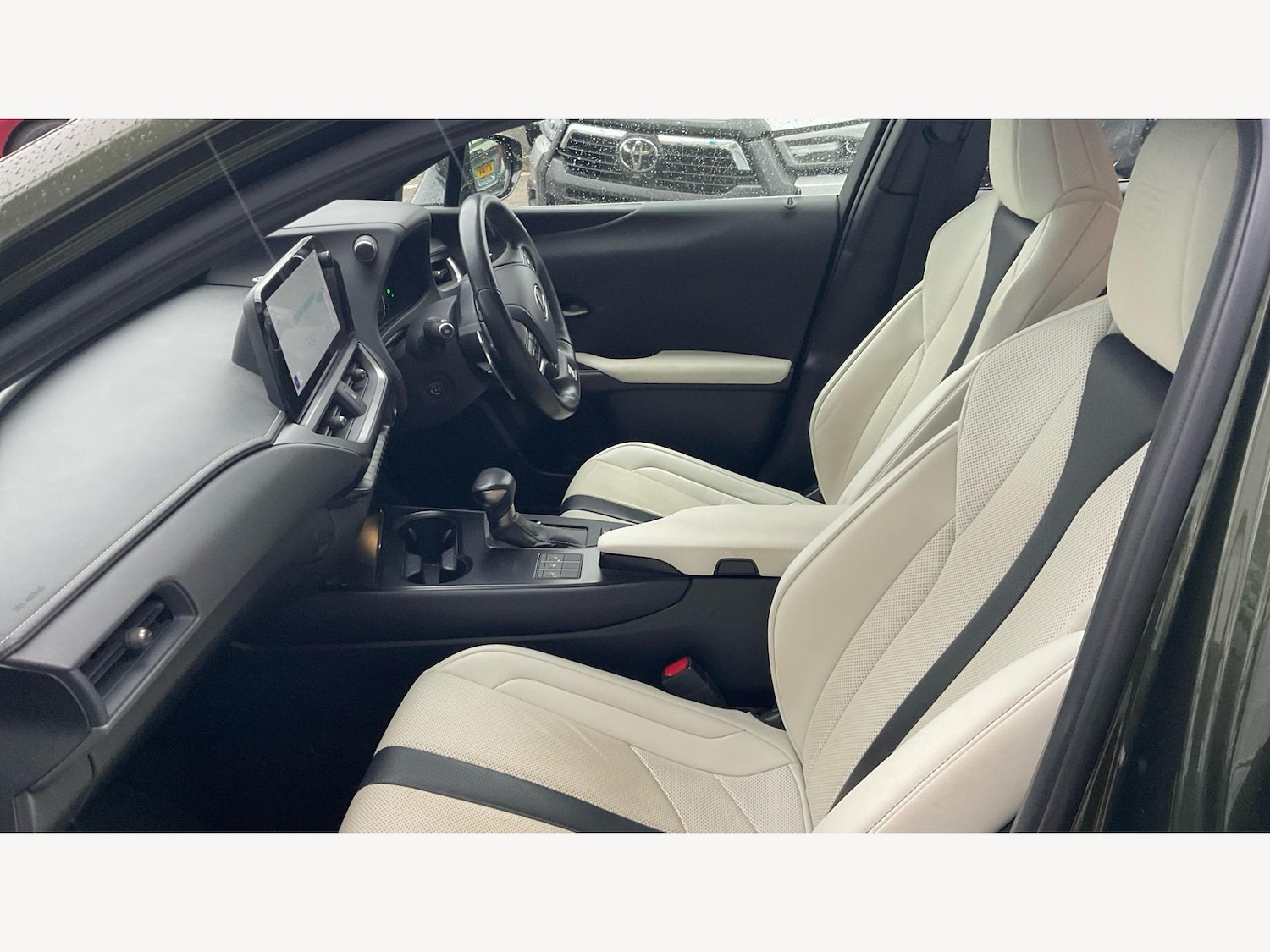 Used Lexus UX 2023 for sale - 76398588: Photo 12