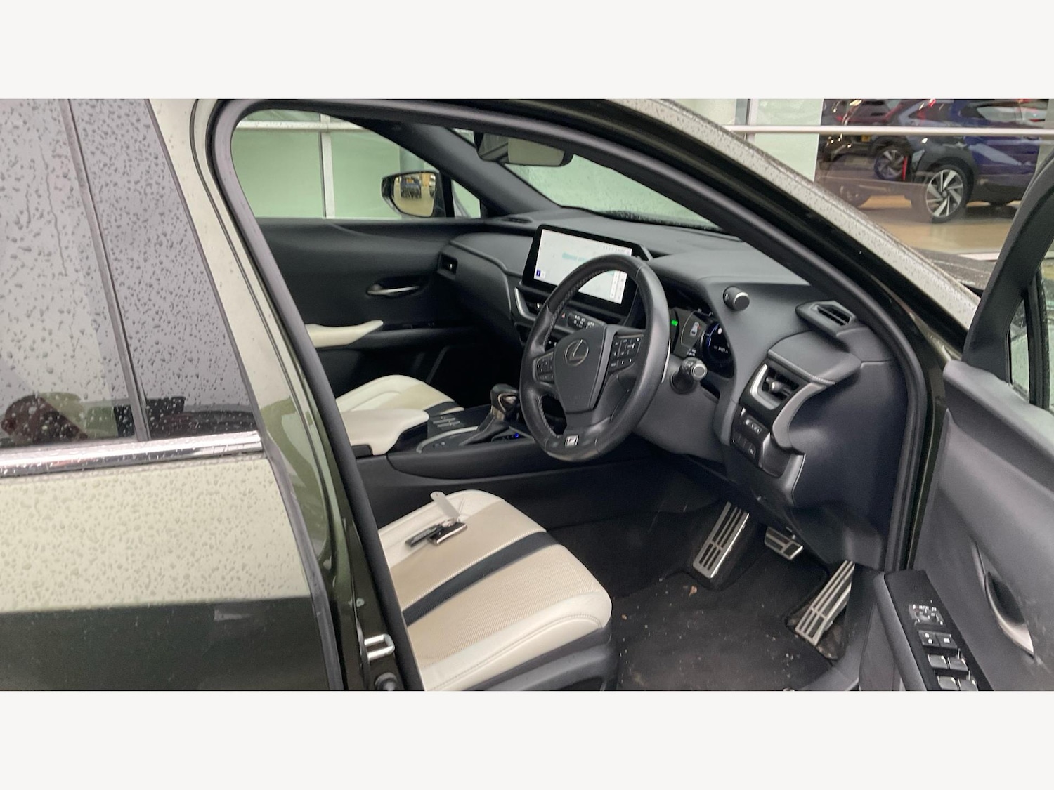 Used Lexus UX 2023 for sale - 76398588: Photo 13