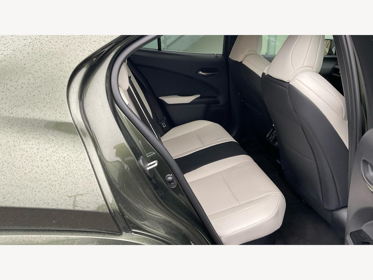 Used Lexus UX 2023 for sale - 76398588: Photo 14