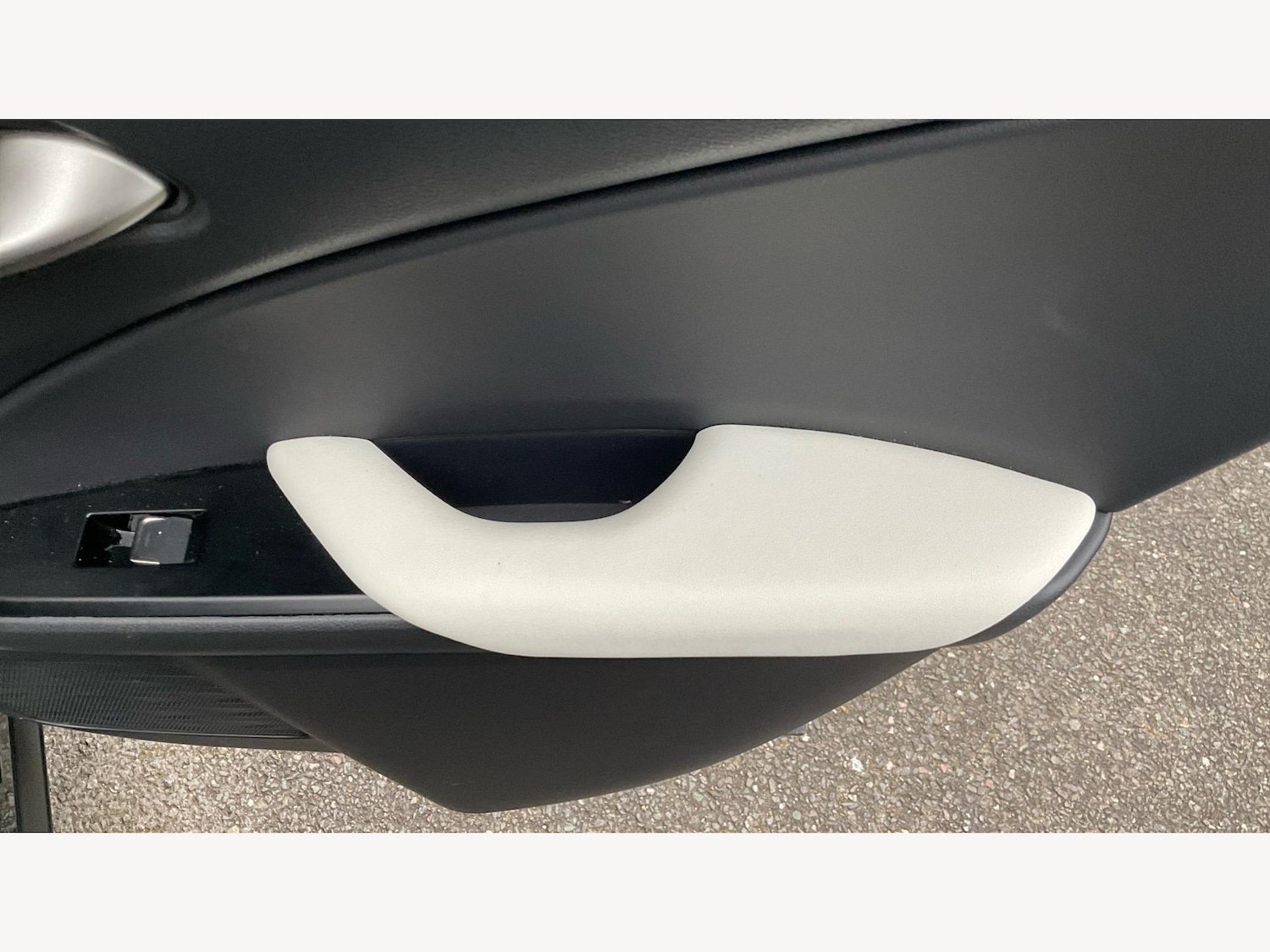 Used Lexus UX 2023 for sale - 76398588: Photo 28