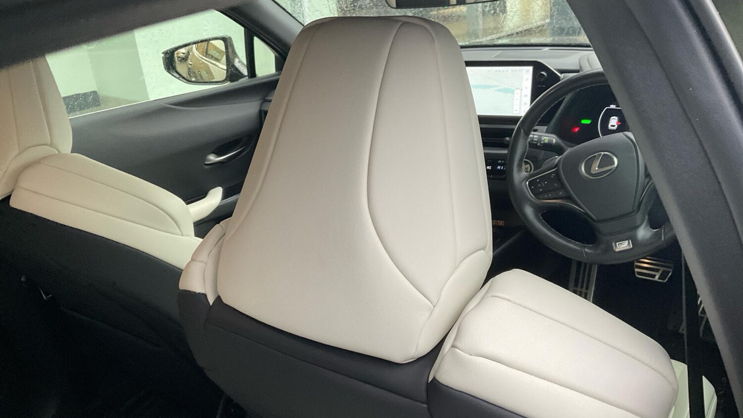 Used Lexus UX 2023 for sale - 76398588: Photo 35