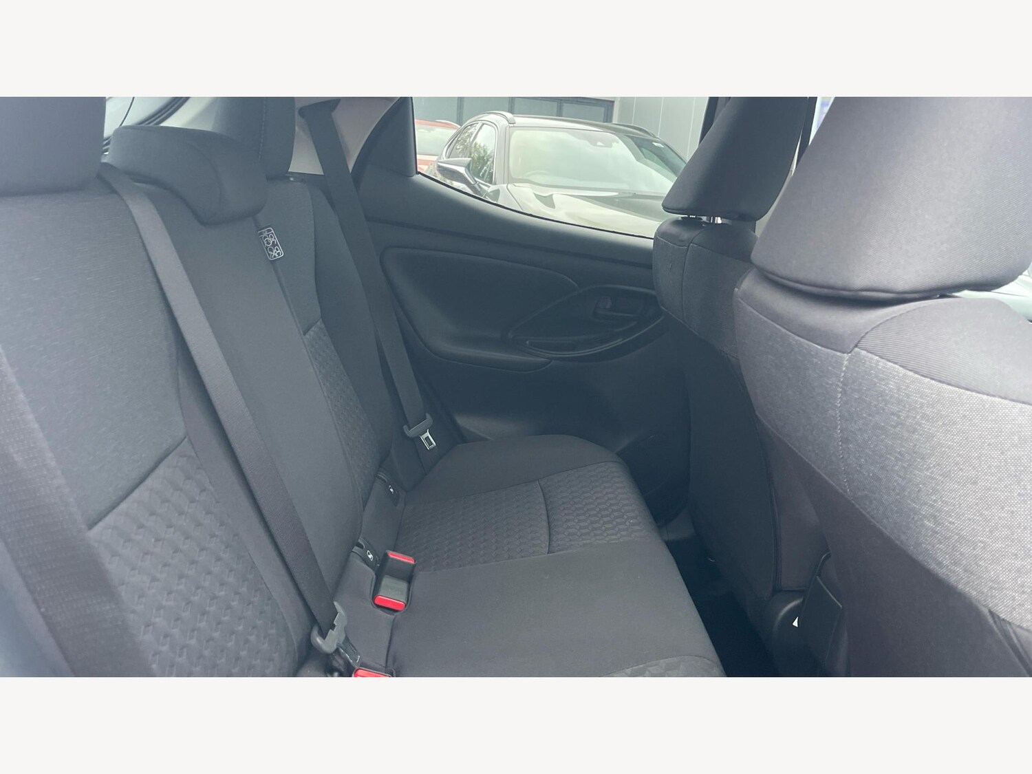 Used Toyota Yaris 2023 for sale - 76743512: Photo 14