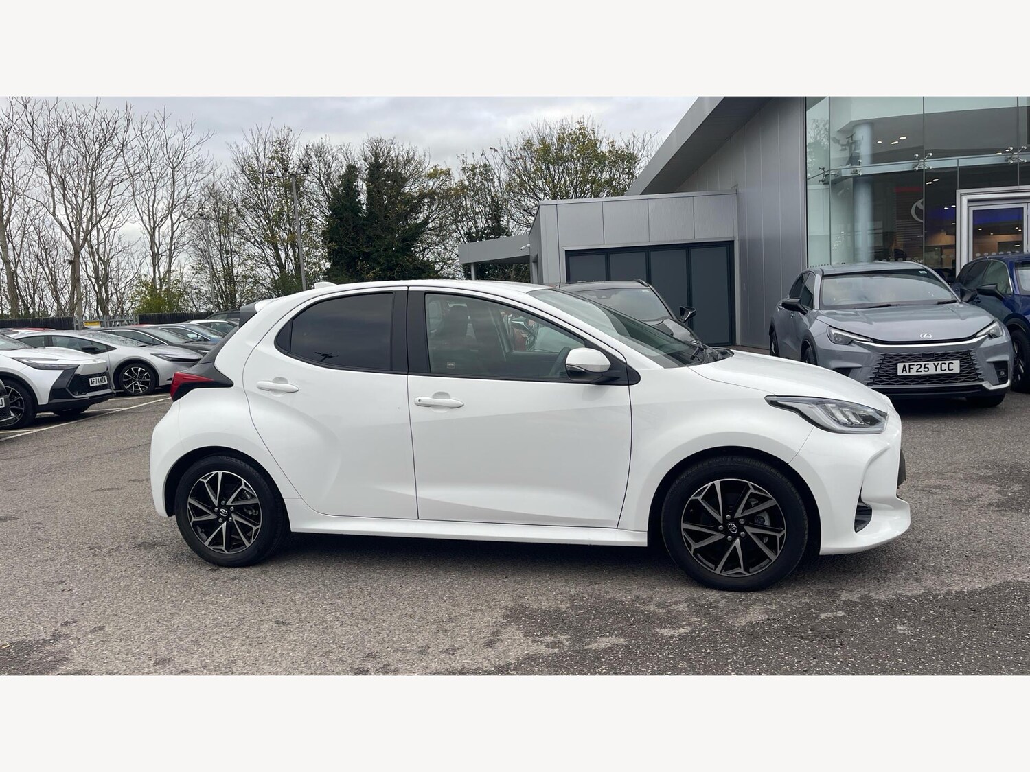 Used Toyota Yaris 2023 for sale - 76743512: Photo 18