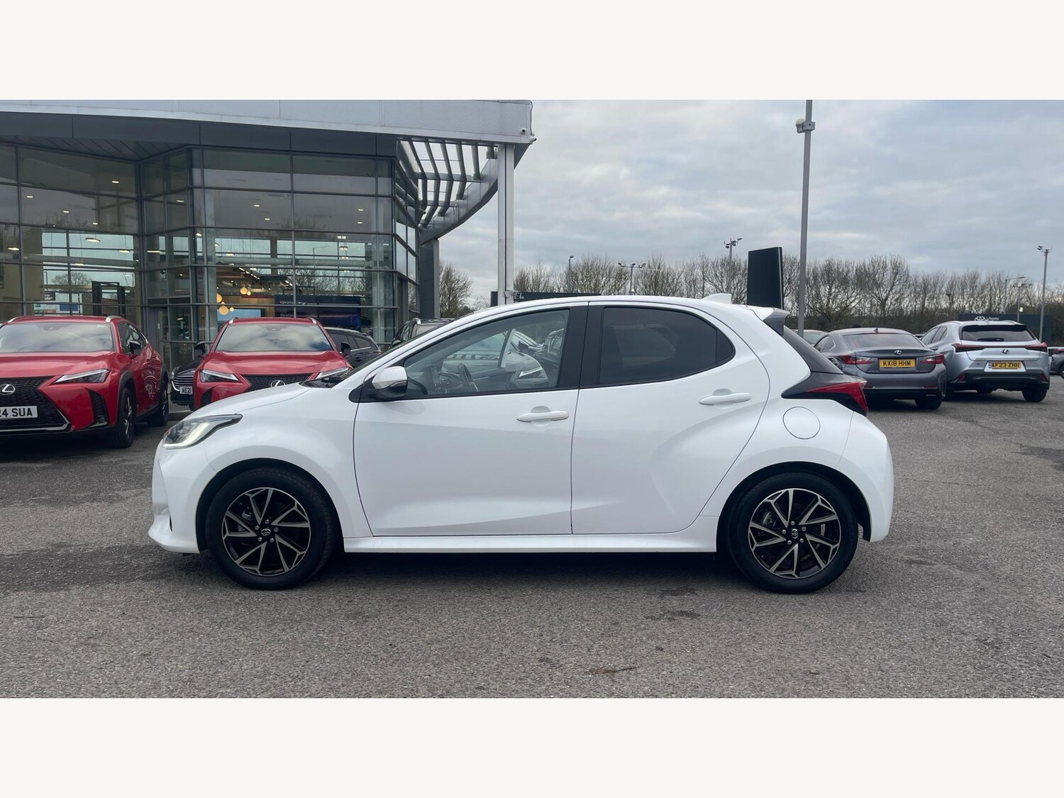 Used Toyota Yaris 2023 for sale - 76743512: Photo 19