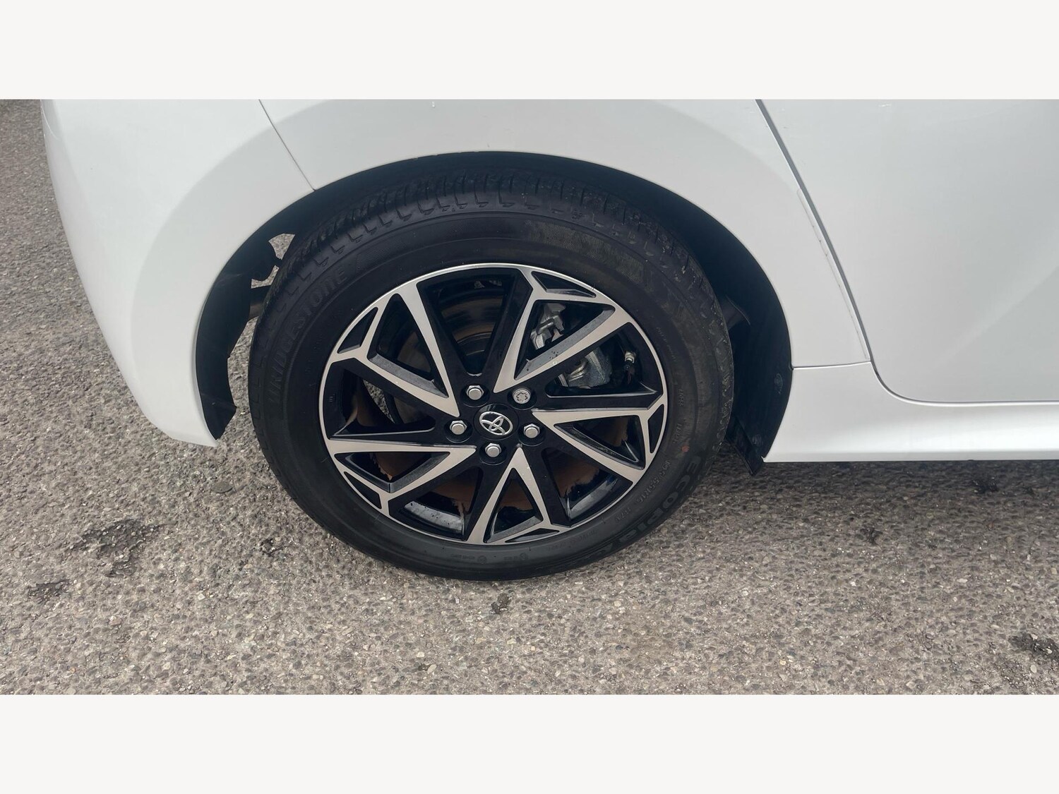 Used Toyota Yaris 2023 for sale - 76743512: Photo 23