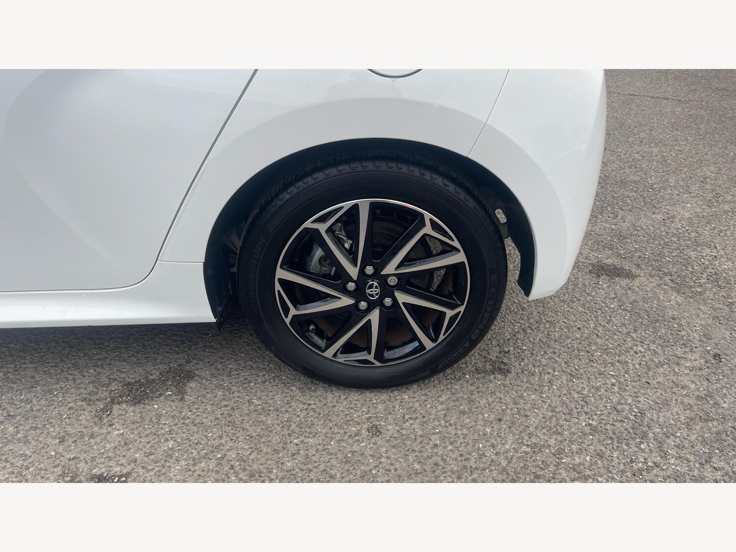 Used Toyota Yaris 2023 for sale - 76743512: Photo 26