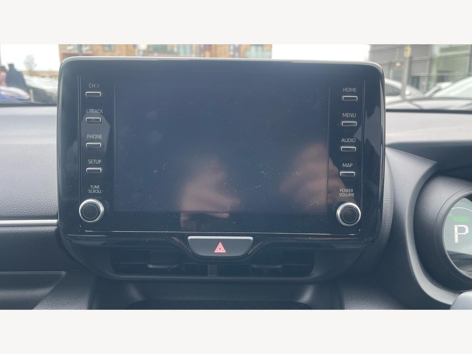 Used Toyota Yaris 2023 for sale - 76743512: Photo 9