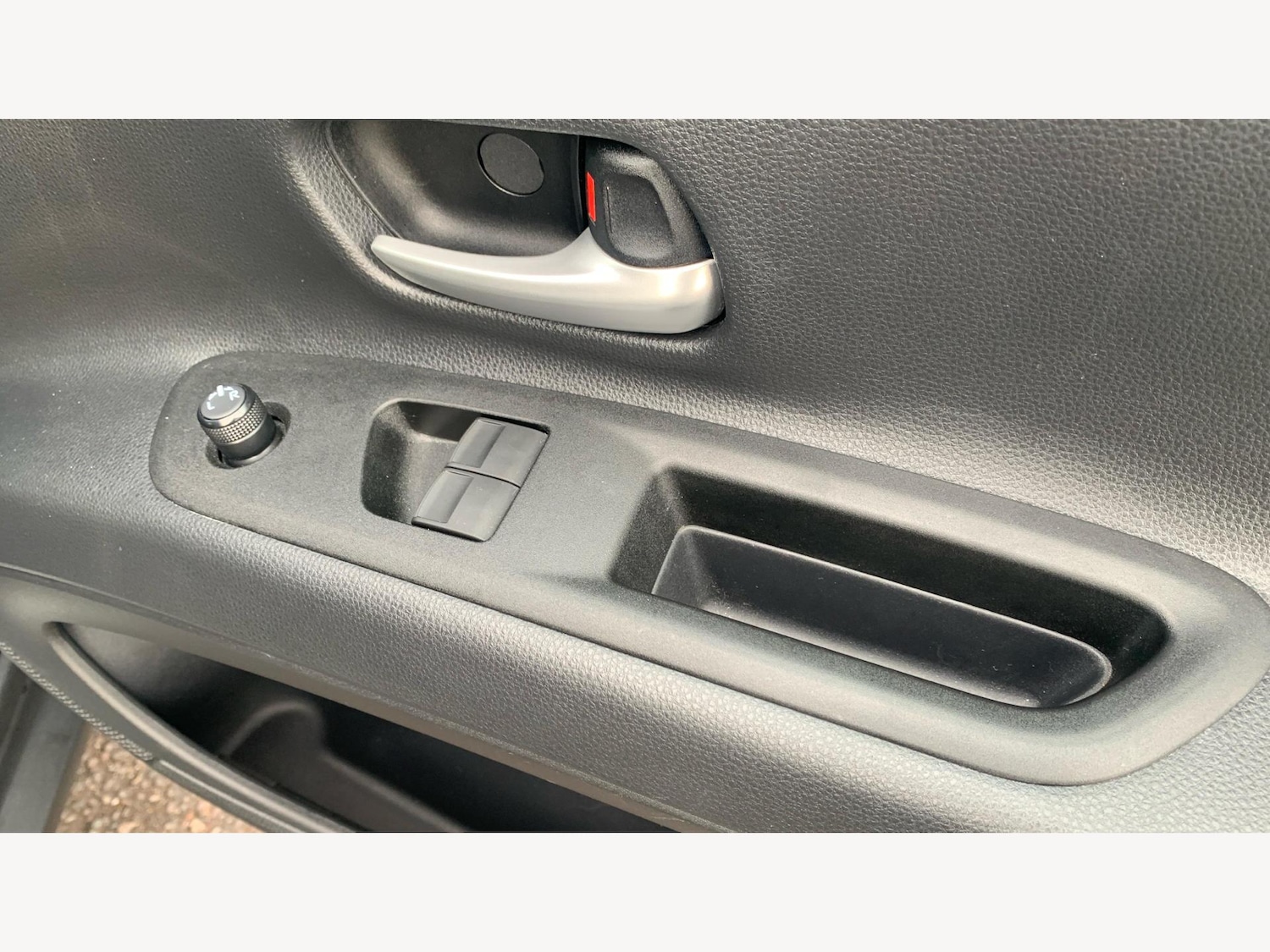 Used Toyota Aygo X 2022 for sale - 76714849: Photo 27