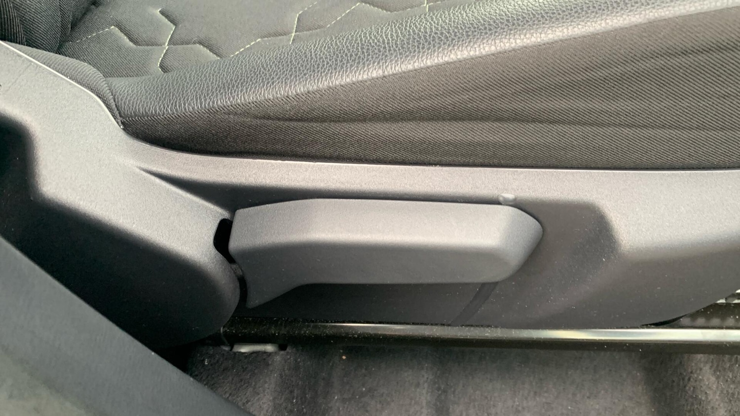 Used Toyota Aygo X 2022 for sale - 76714849: Photo 34