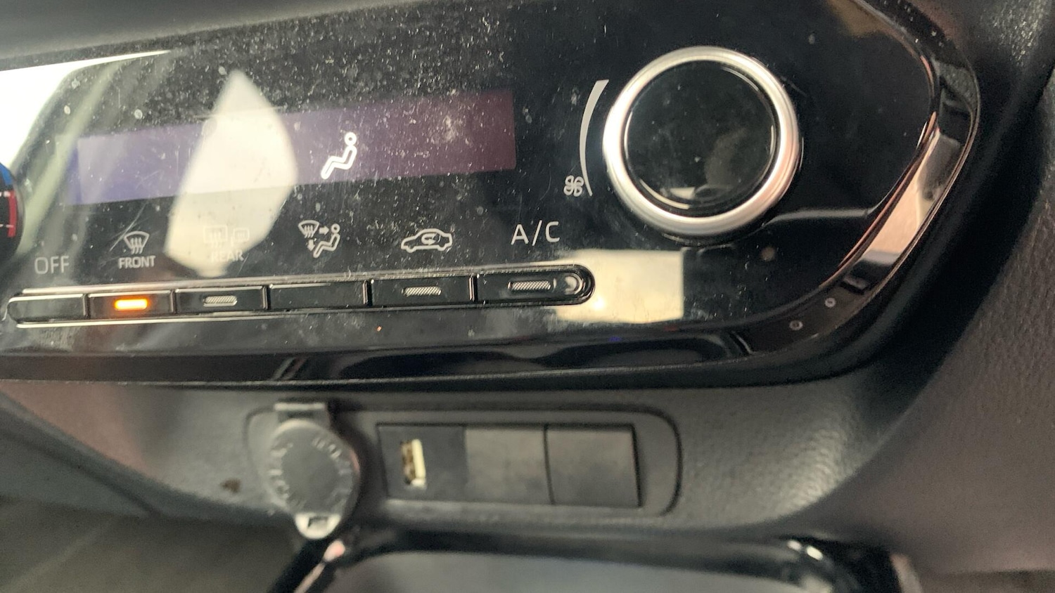 Used Toyota Aygo X 2022 for sale - 76714849: Photo 38