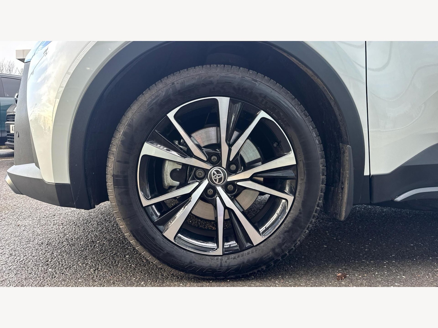 Used Toyota C-HR 2025 for sale - 77425225: Photo 20