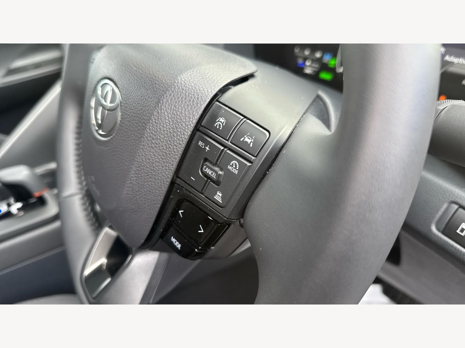 Used Toyota C-HR 2025 for sale - 77425225: Photo 25