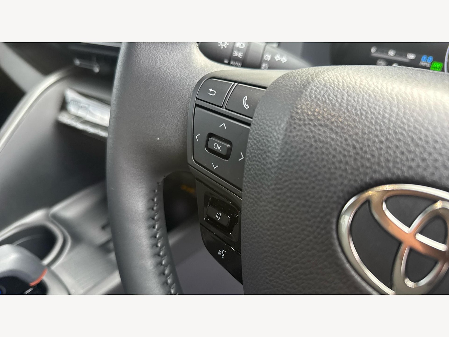 Used Toyota C-HR 2025 for sale - 77425225: Photo 26