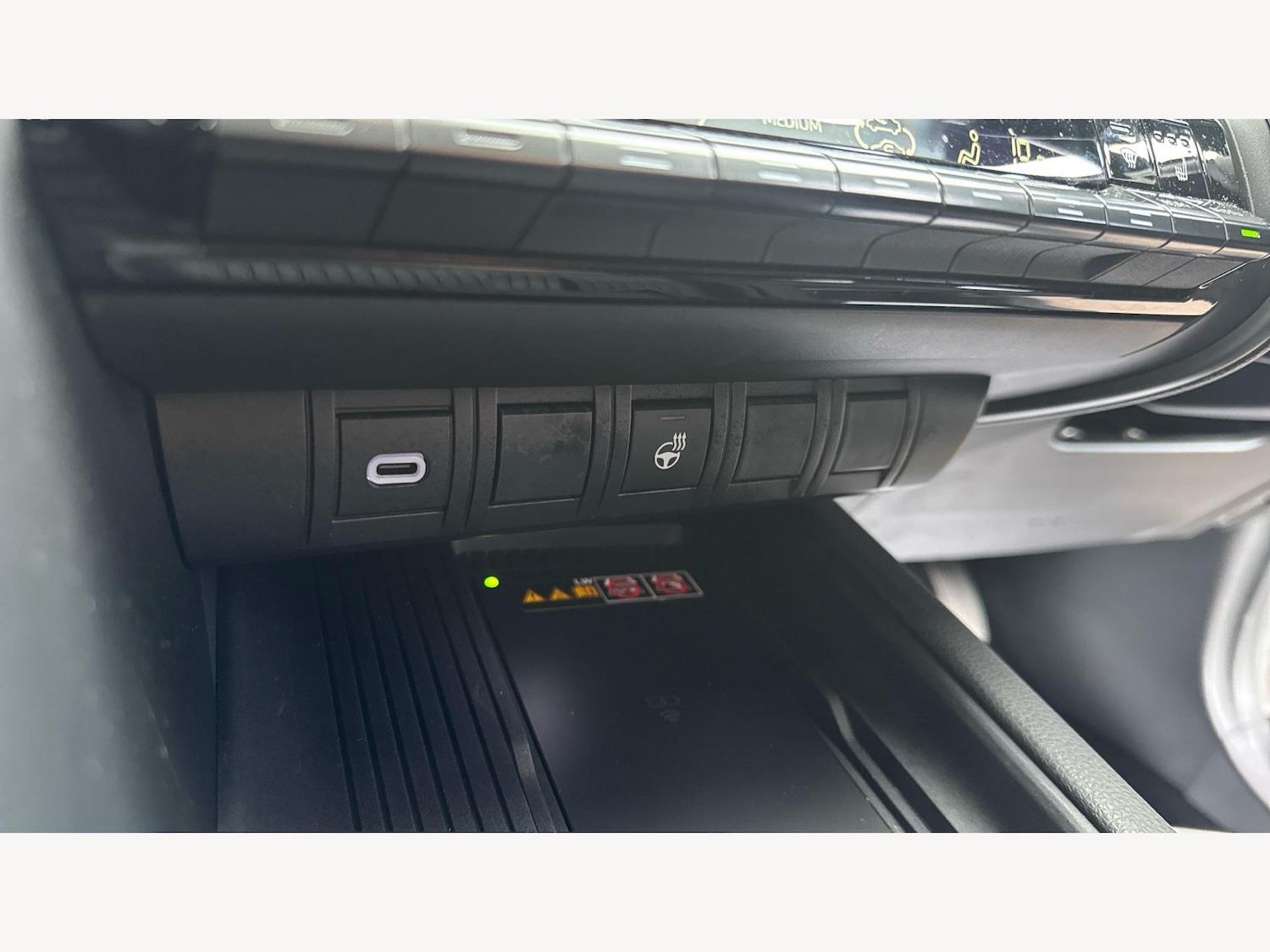 Used Toyota C-HR 2025 for sale - 77425225: Photo 31