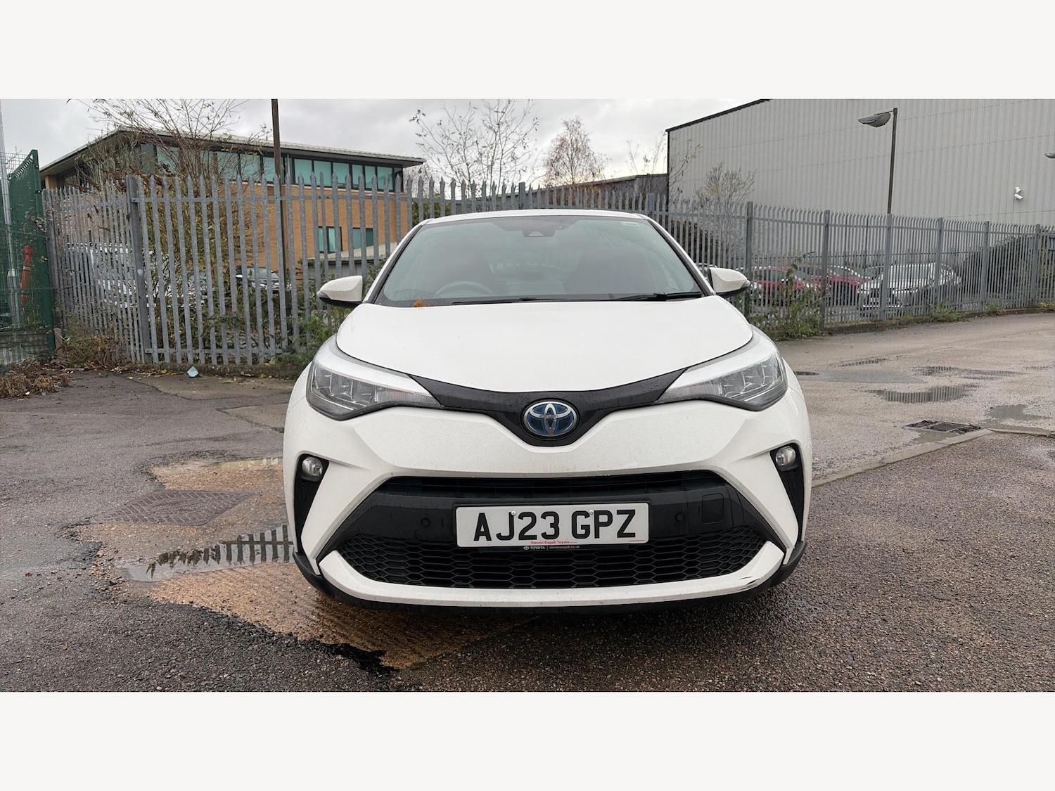 Used Toyota C-HR 2023 for sale - 76765975: Photo 17